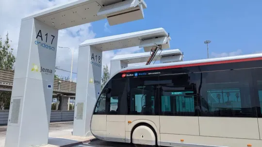 Barcelona Secures €17M Electric Bus Fleet Expansion