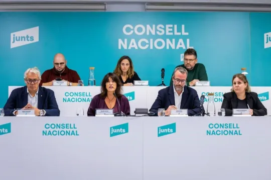 Junts Members Back Sánchez Coalition Split With 93% Vote