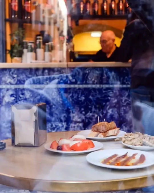 La Plata Bar Marks 80 Years With Free Food For All