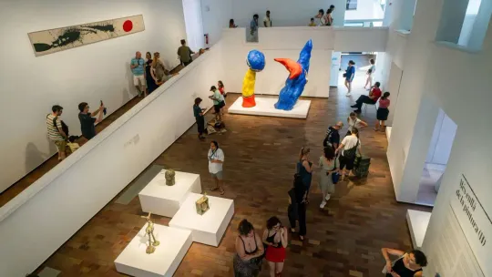 The 1988 Miró Museum Robbery That Exposed Barcelona’s Cultural Security Failures
