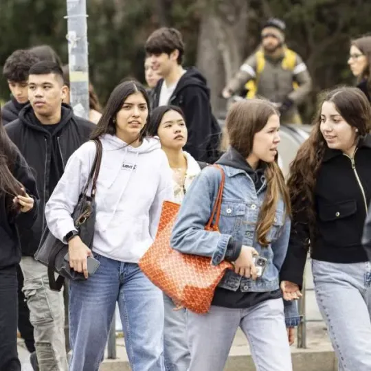 Barcelona Targets Young People in New Push to Strengthen Catalan in Daily Life