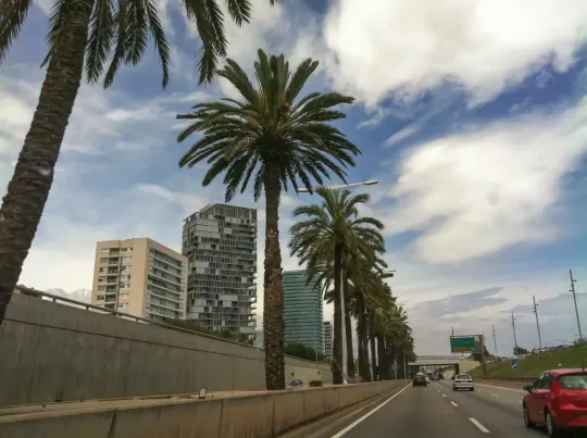 Barcelona Ronda Litoral Reopens After Crash Injury