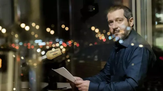 Crims Season Six Premieres to Fanfare in Barcelona