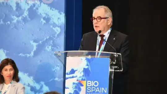 Valls champions Barcelona as biomedical research capital