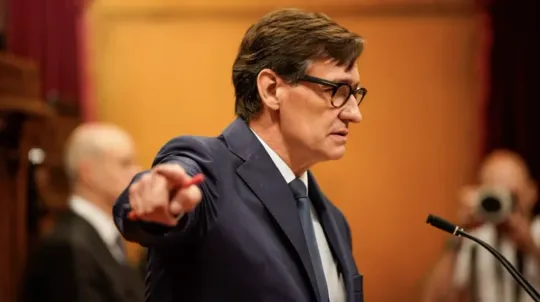 Catalan parliament blocks Illa’s 200,000 homes plan