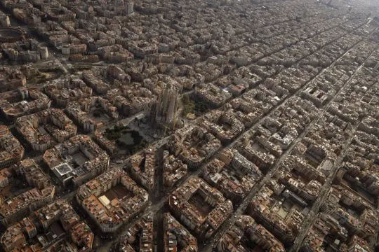 Dan Brown declares Barcelona the only city he would live in outside the US