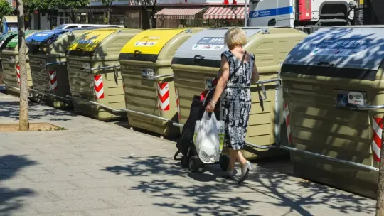 Cornellà introduces smart access system for waste bins