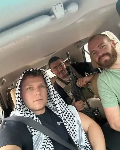 YouTuber Kurt Caz flees Barcelona’s Raval after threats