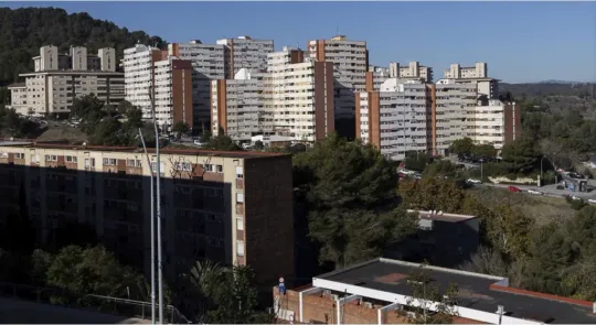 Council backtracks on Nou Barris tourism art project