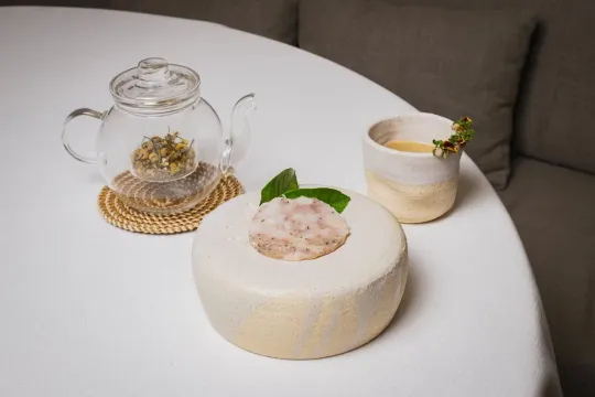 Chef Miquel Pardo Opens Melós Restaurant in Barcelona