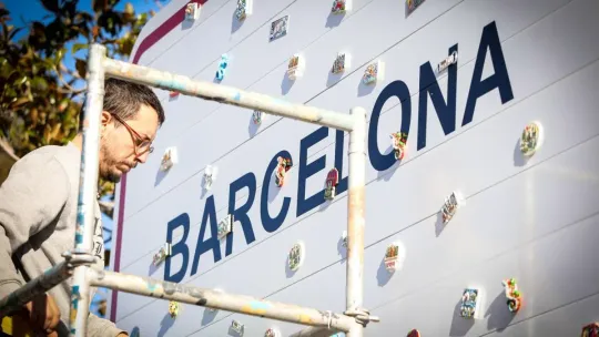 Barcelona Billboard Art Critiques Mass Tourism With Magnets