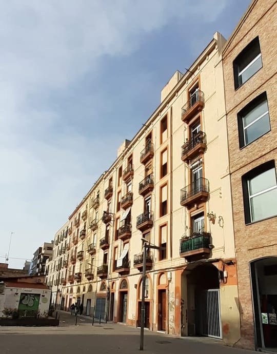 Barcelona changes traffic flow in Poblenou to calm streets around the market