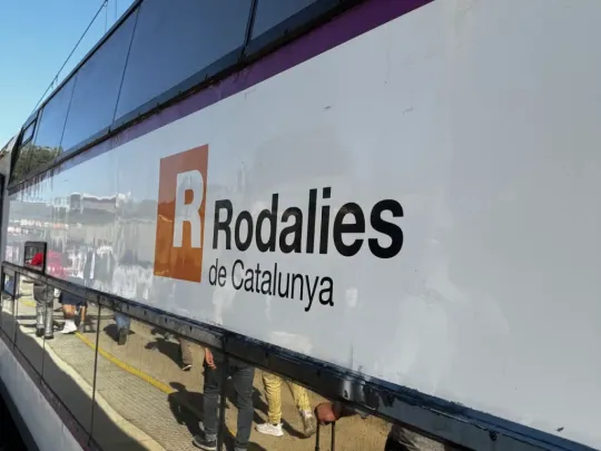 Sitges–Gavà train line closed, 41,000 daily bus seats deployed until 28 September