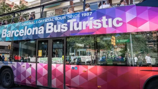 Barcelona Rolls Out Electric Double-decker Tourist Buses