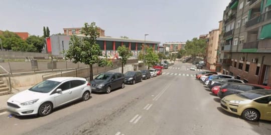 Minors Arrested for Violent Phone Robbery in Badalona