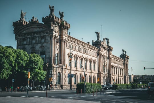 Photo by Ahmet AZAKLI on Pexels