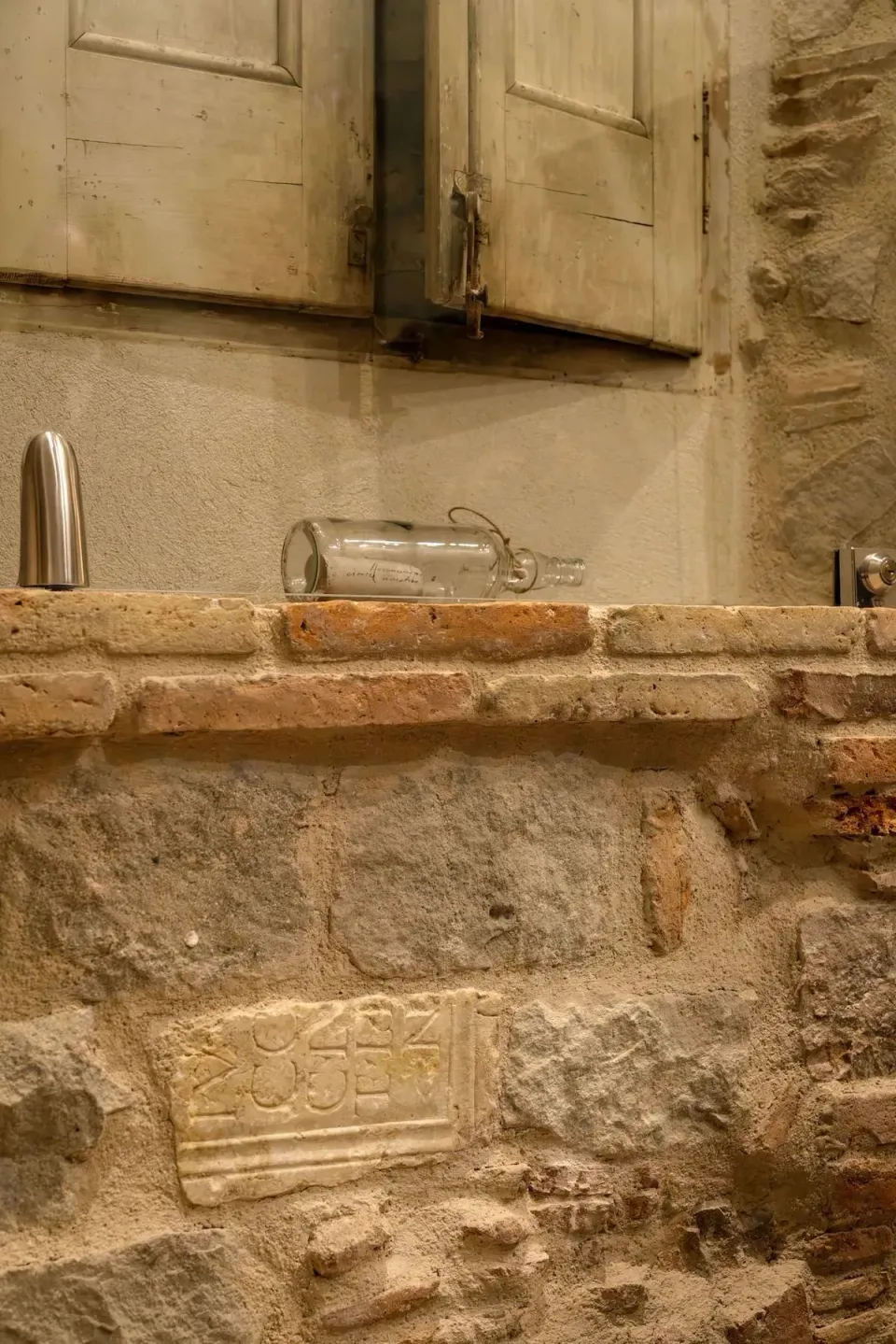 Secret Letter & Roman Ruins Found in Barcelona Hotel