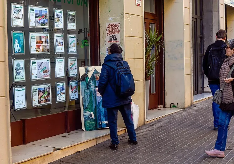 Catalan Govt Halts Online Rent Aid Claims for Landlords