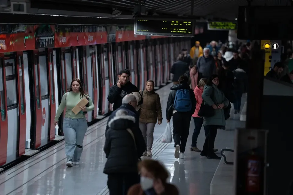 Barcelona TMB Reports Record 700M Public Transport Journeys
