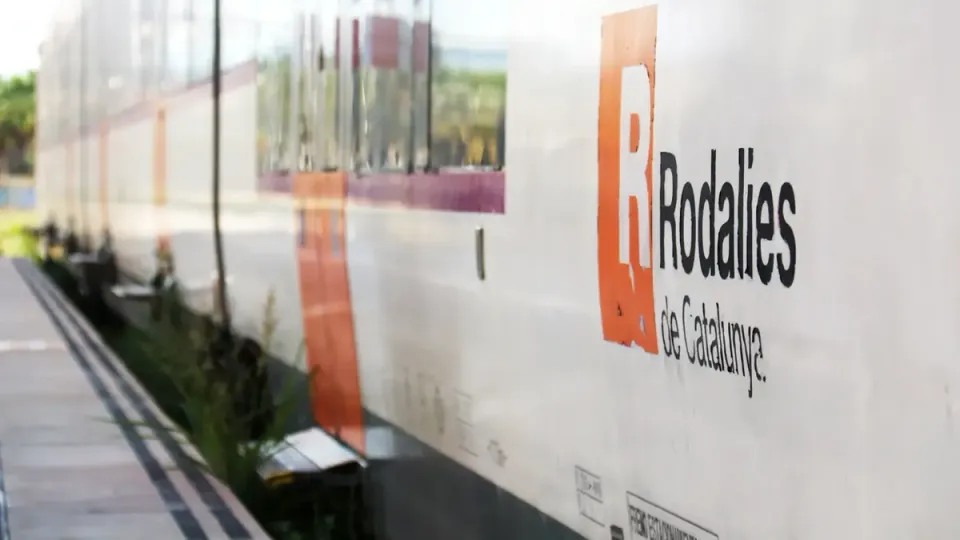 Catalan Government Demands Renfe Evacuation Inquiry
