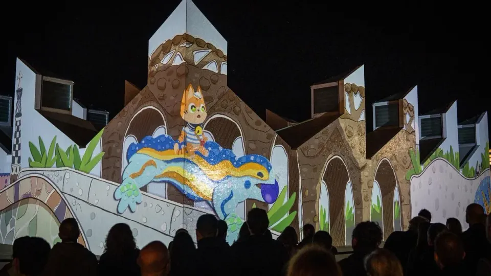 Port Olímpic Christmas Light Show Opens in Barcelona