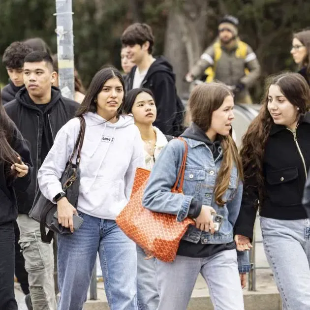 Barcelona Targets Young People in New Push to Strengthen Catalan in Daily Life