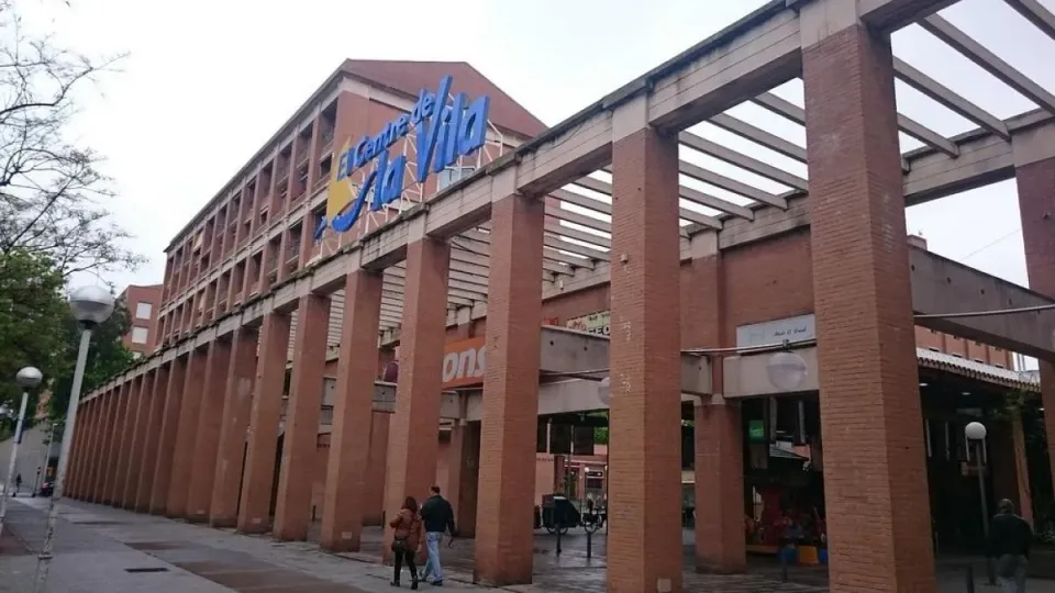 Vila Olímpica Shopping Centre: ERC Seeks to Halt Auction