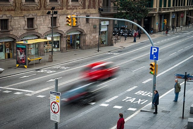Catalans spend more than four hours and €100 a week commuting to work