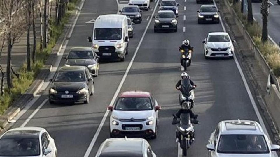 Barcelona Traffic Chaos: 9km Queues on Ronda de Dalt