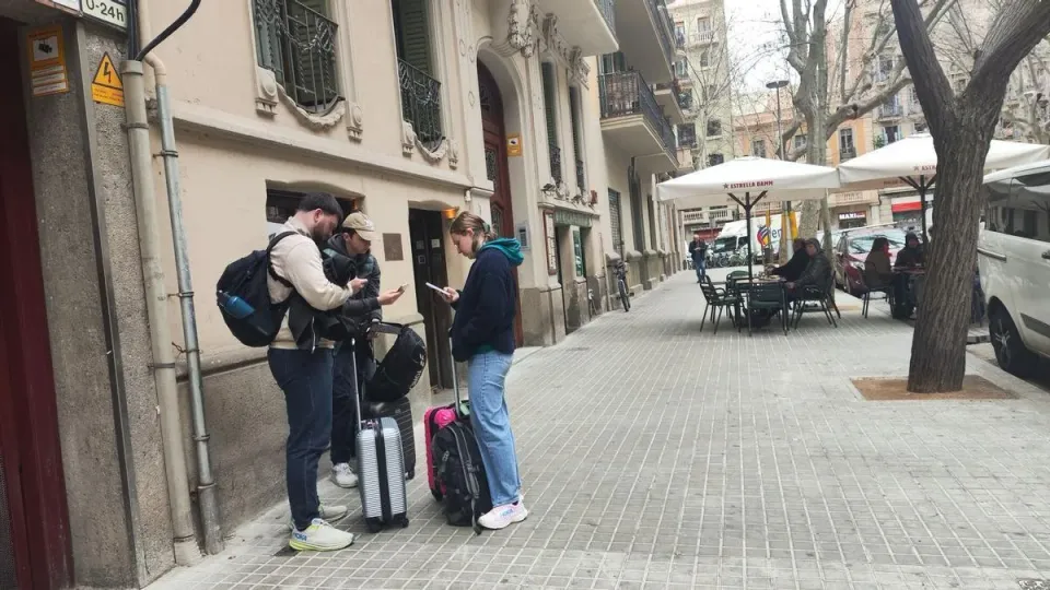 Attendees at the Mobile World Congress in Barcelona, a major event relying on city accommodation.