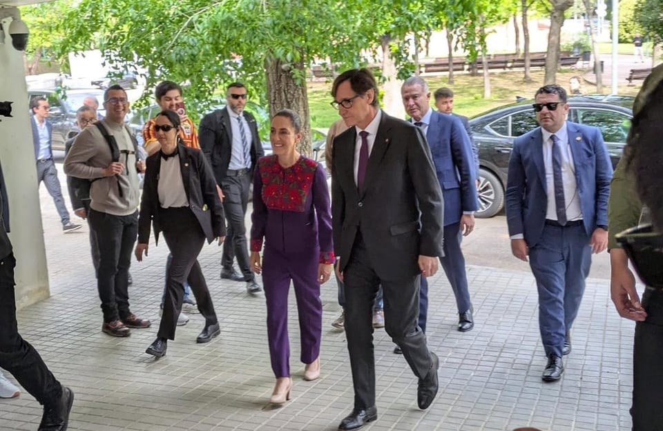 Mexican President Claudia Sheinbaum touring the Barcelona Supercomputing Center with Spanish and Catalan officials