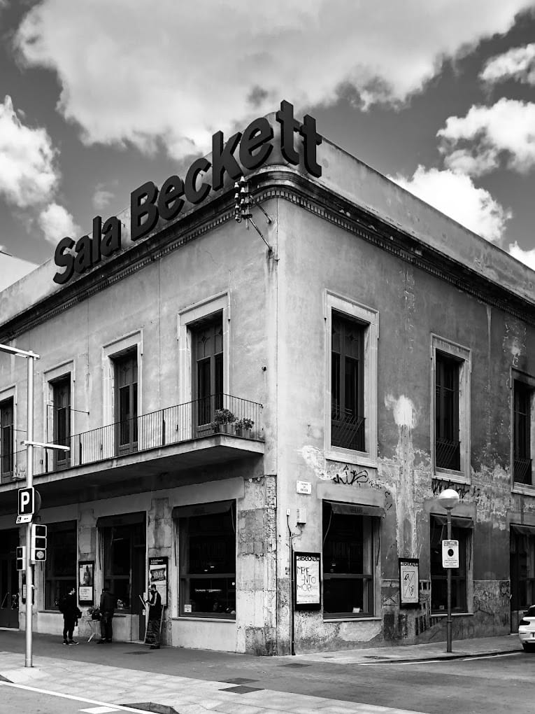 Sala Beckett Celebrates Decade in Poblenou, Unveils New Season