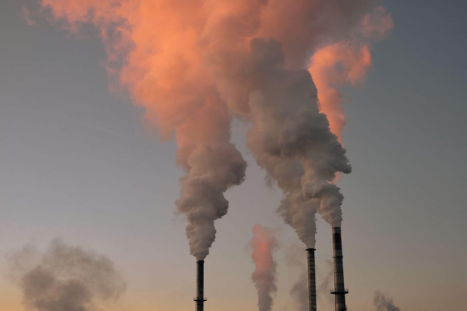 Barcelona Air Pollution Exceeds Future EU Limits